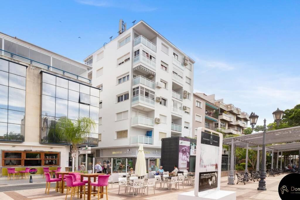 Nice Apartment View With Balcony In Фуeнхирола Екстериор снимка